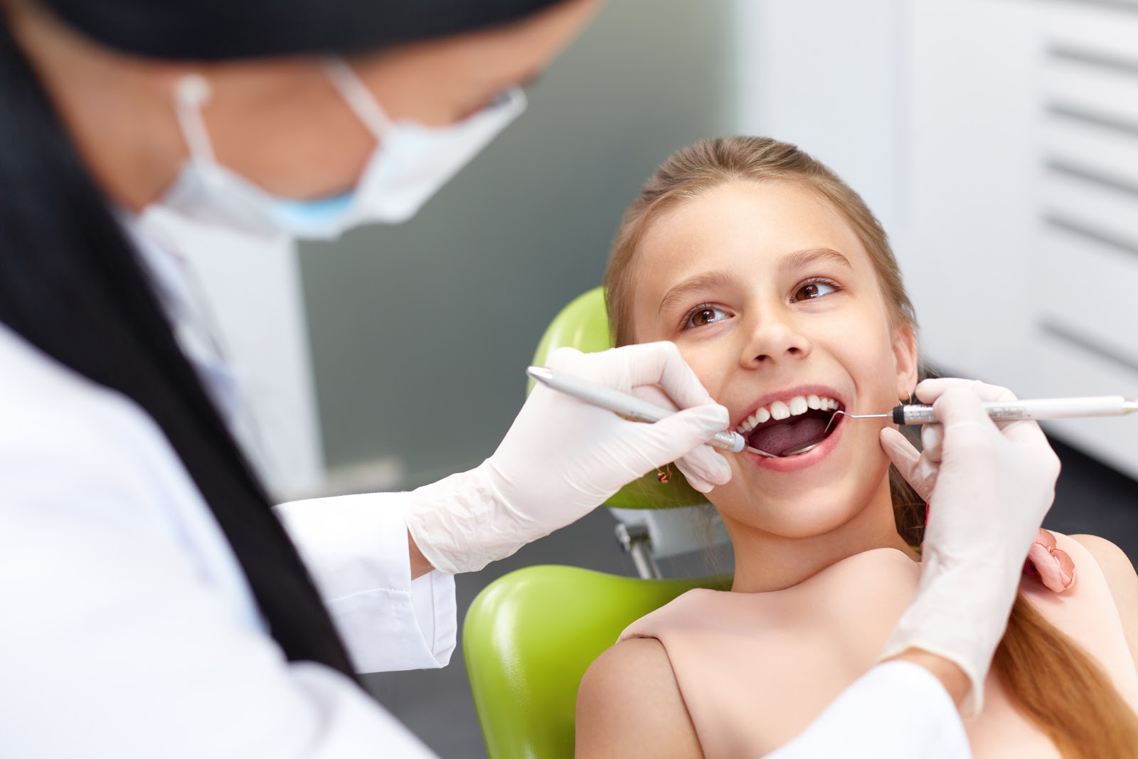 8 Benefits of Early Orthodontic Treatment - Smile Elements Orthodontics
